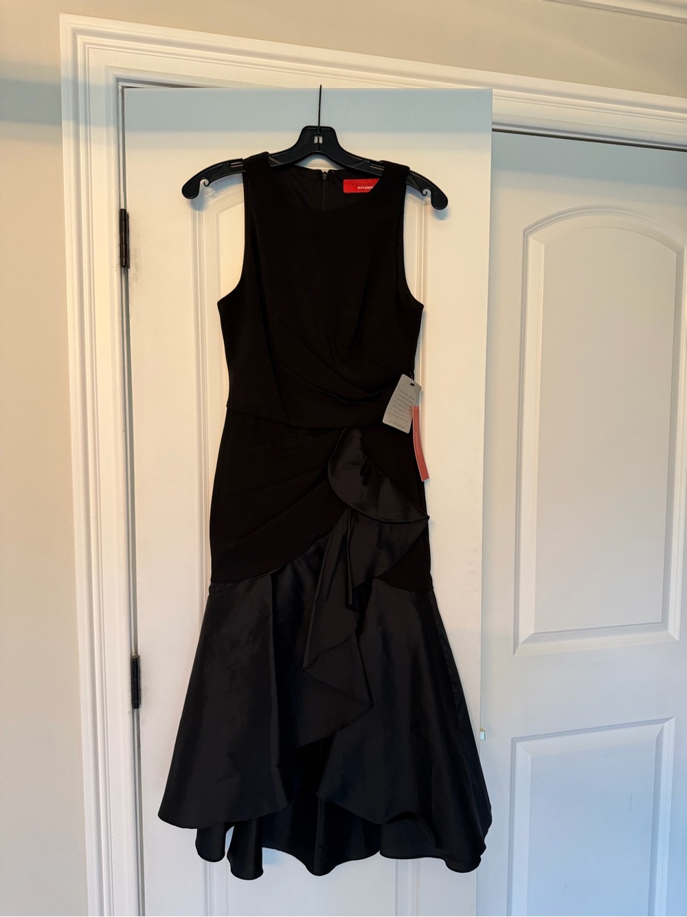 Carmen Marc Valvo Black Cocktail Dresd